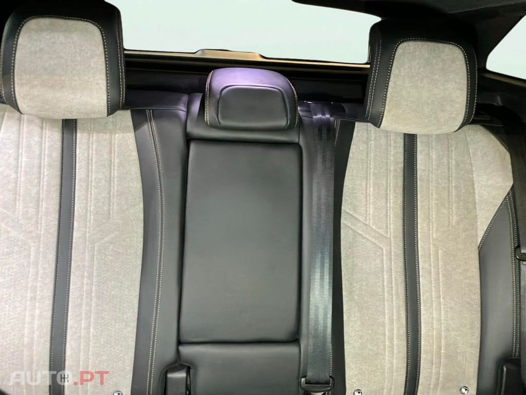Peugeot 3008 225 e-EAT8 GT