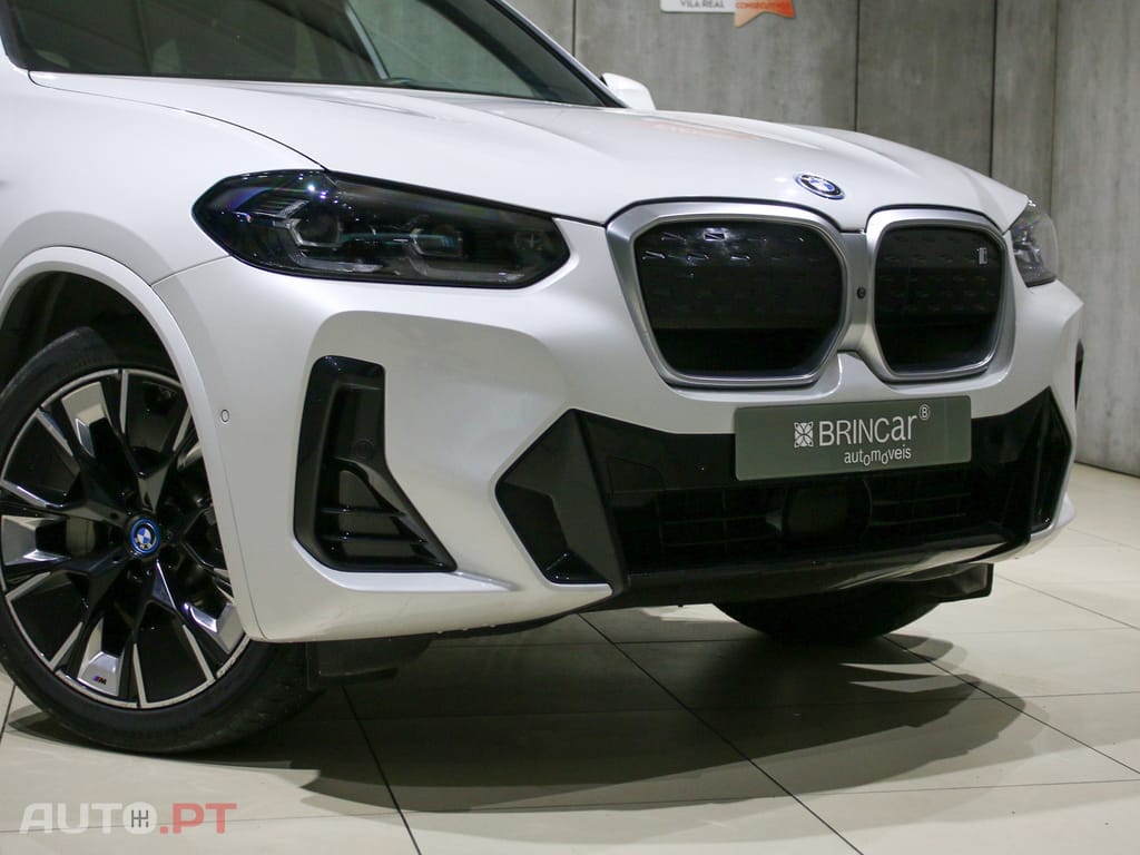 BMW iX3 M Sport Impressive