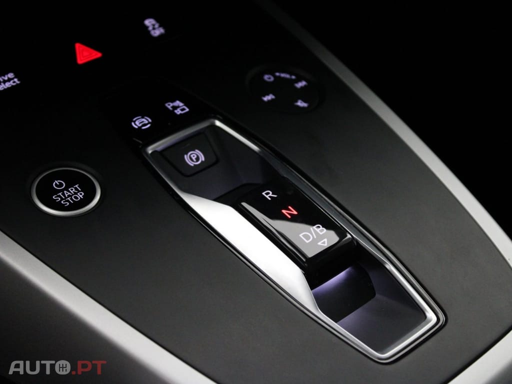 Audi Q4 E-Tron 35 S-LINE I.V.A DEDUTÍVEL