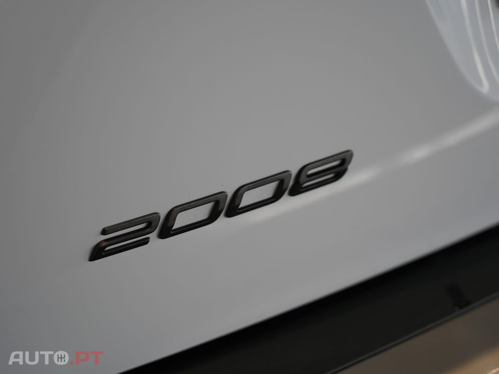 Peugeot 2008 1.2 PureTech Allure