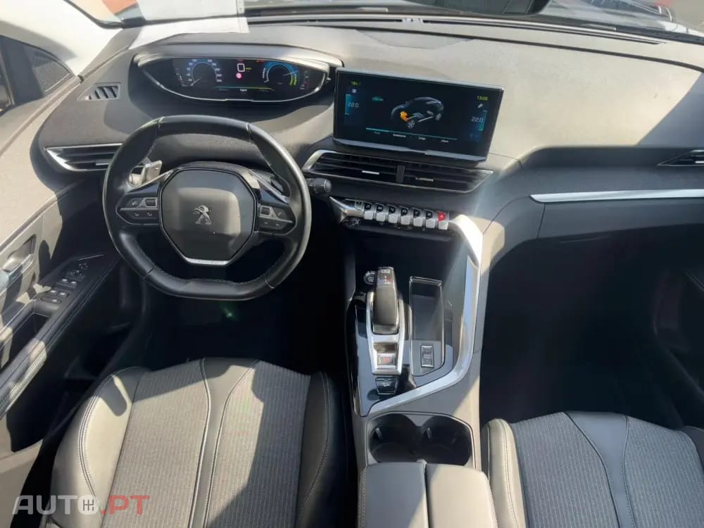 Peugeot 3008 4 Hybrid High Power