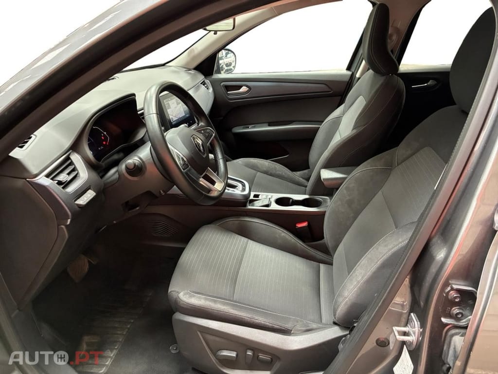 Renault Arkana 1.6 E-Tech Business