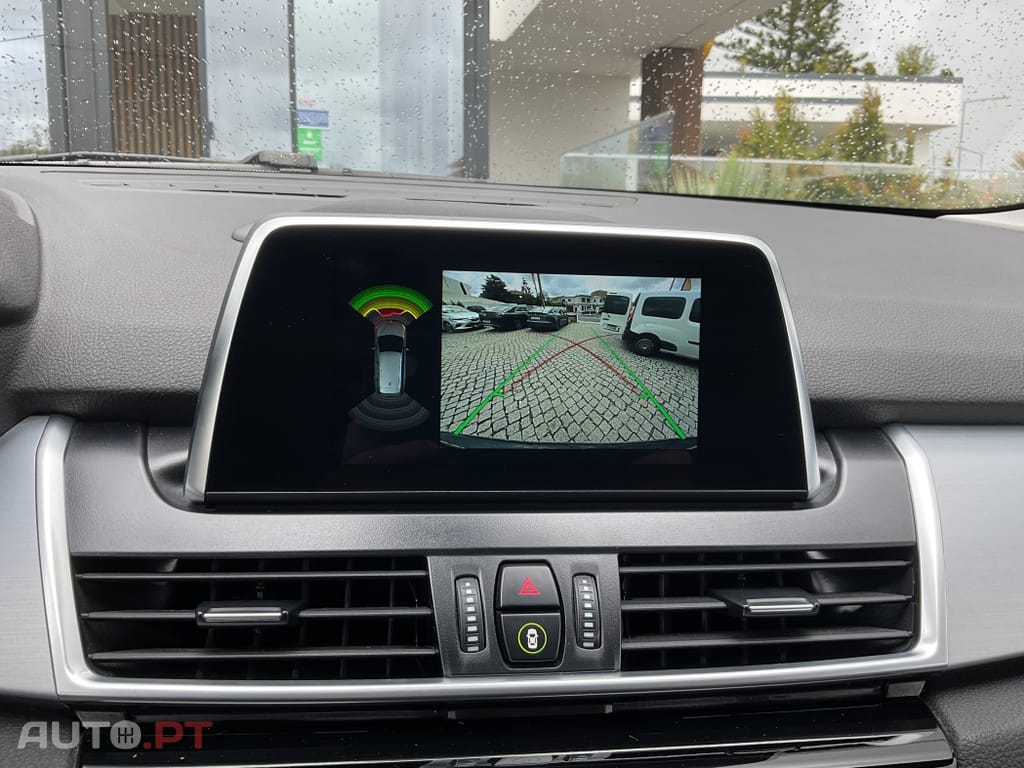 BMW 216 d 7L Line Luxury Auto