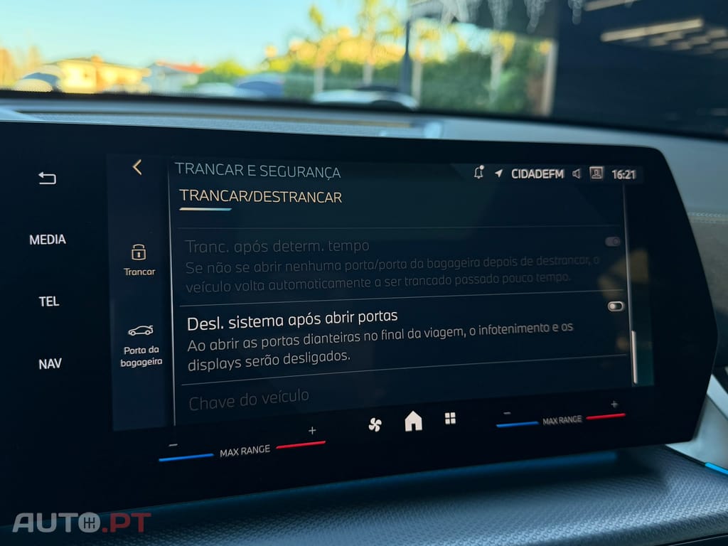 BMW iX2 eDrive20 Pack Desportivo M Pro