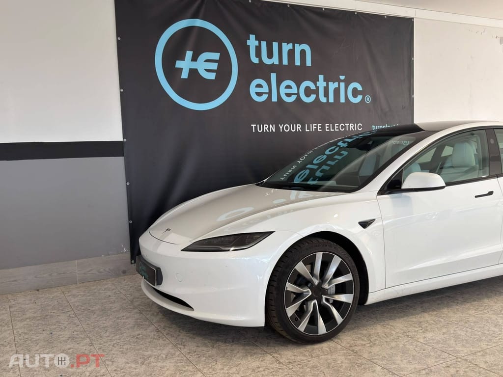 Tesla Model 3 Tração Traseira Premium