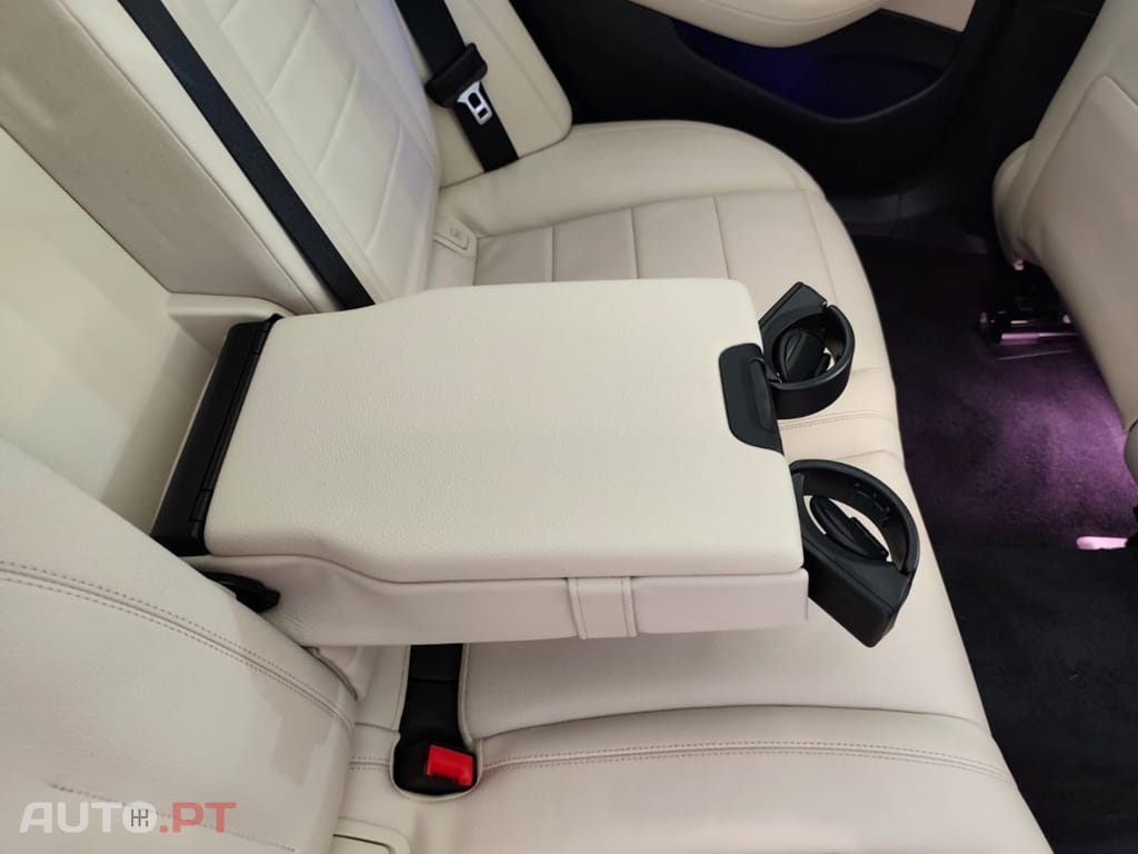 Mercedes-Benz E 300 De Exclusive Line