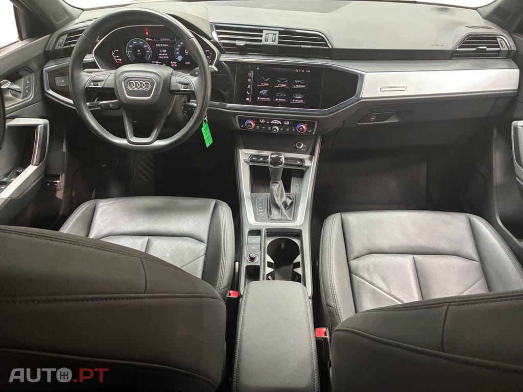 Audi Q3 45 TFSIe S tronic