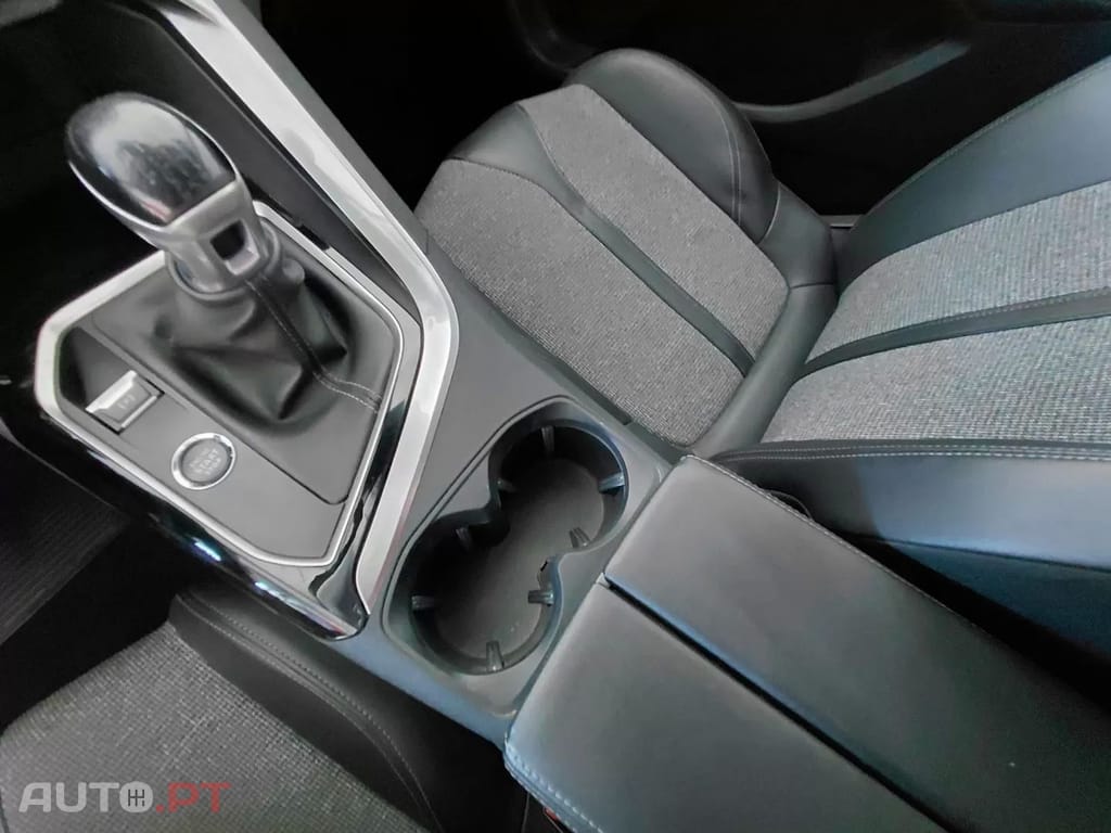Peugeot 5008 PureTech 130 Stop & Start Active Pack