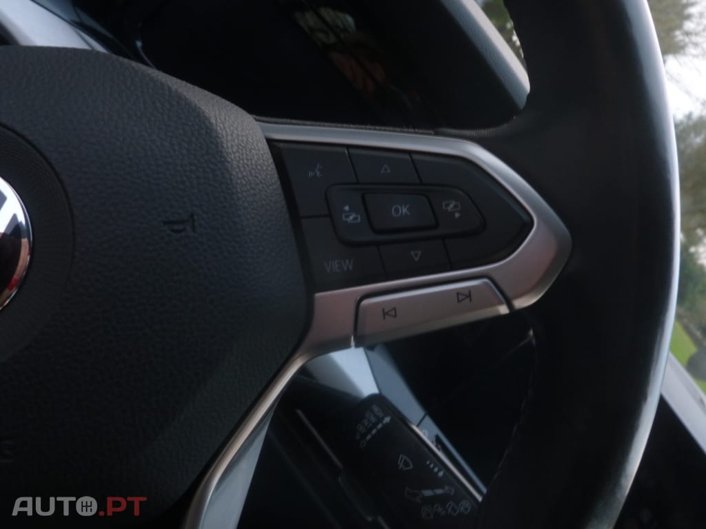 Volkswagen Golf 1.0 TSI Life