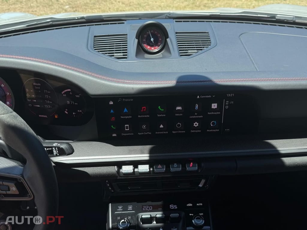 Porsche 911 Carrera 4 GTS PDK