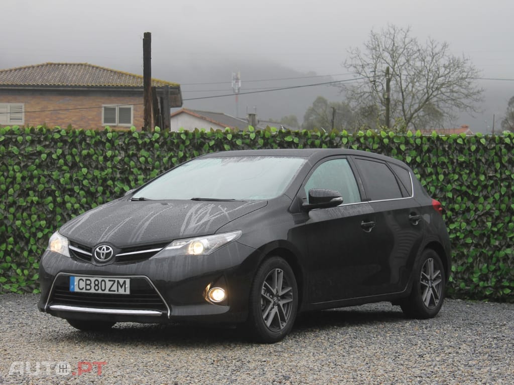 Toyota Auris 1.4 D-4D Exclusive