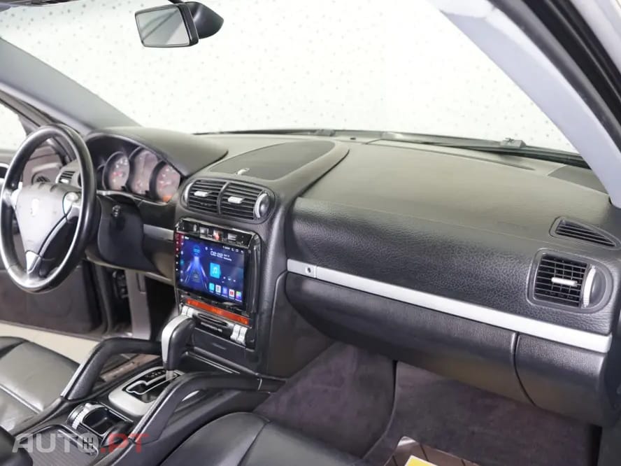 Porsche Cayenne Tiptronic