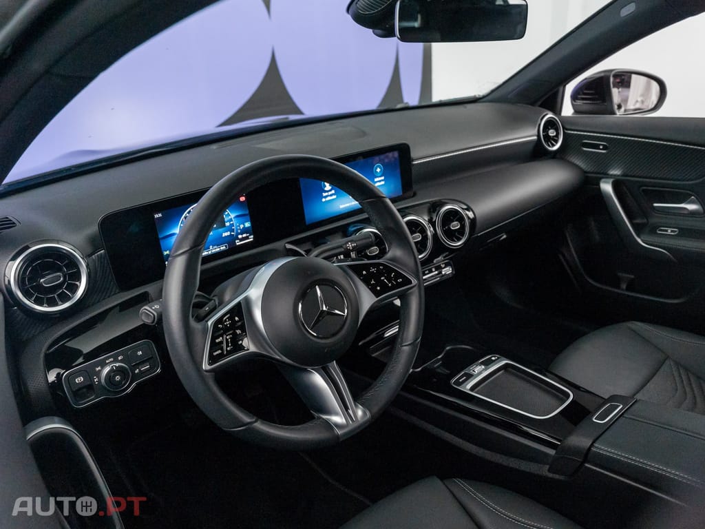 Mercedes-Benz A 250 e Style Plus