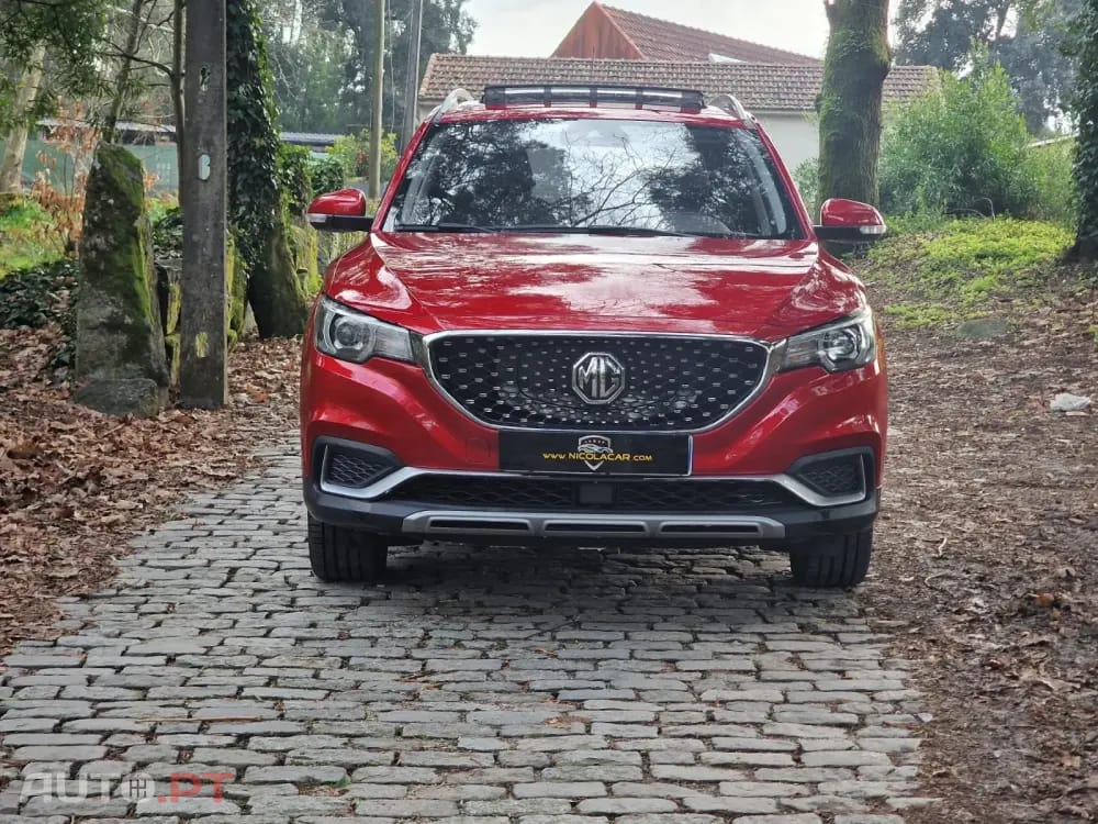 MG ZS Outro