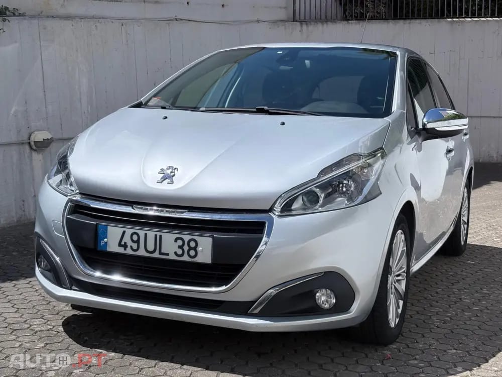 Peugeot 208 1.6 BlueHDi Style
