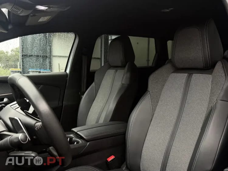 Peugeot 5008 1.2 Hybrid Allure Pack e-DCS6