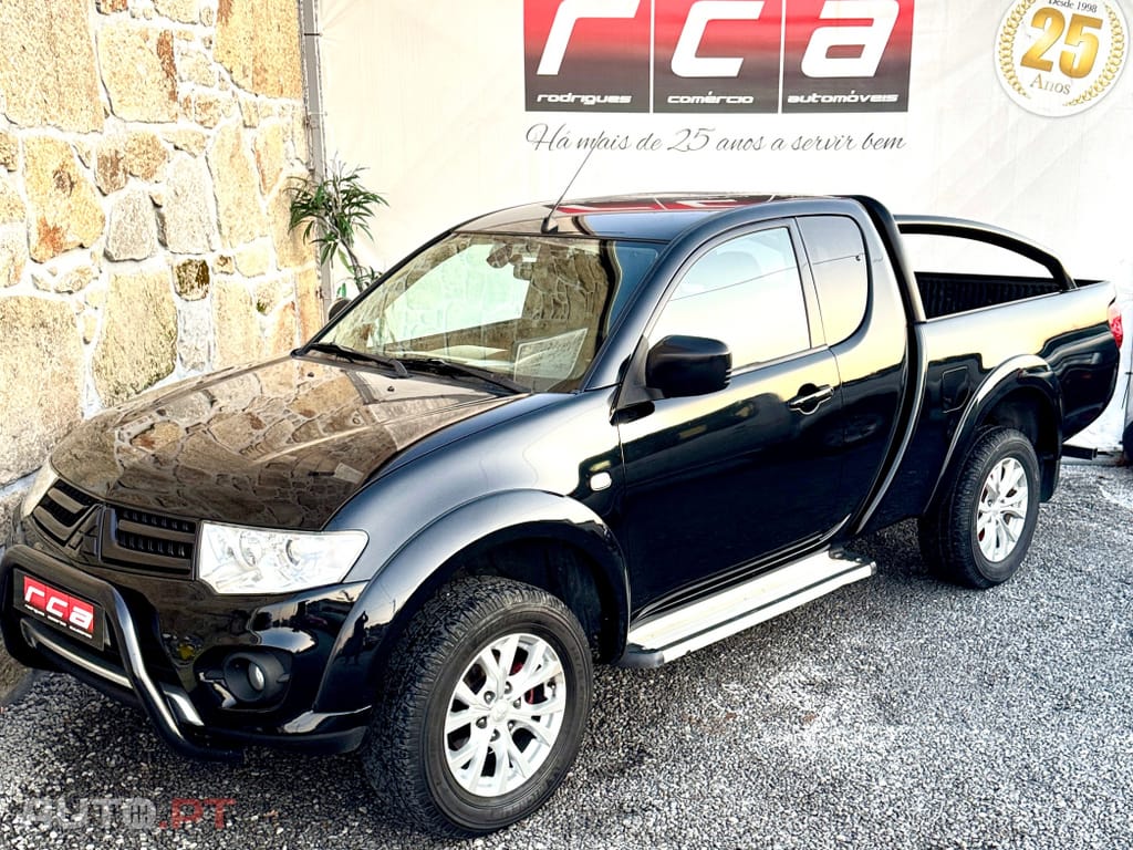Mitsubishi L200 2.5 DI-D CS Baja HP 4WD