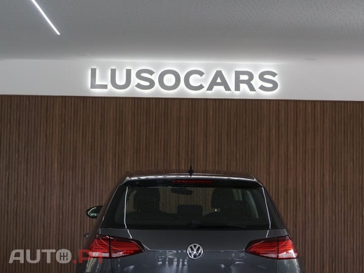 Volkswagen Golf 1.0 TSI OPF IQ.DRIVE