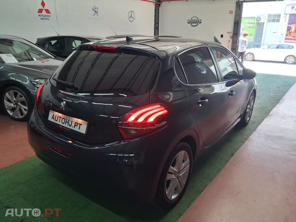 Peugeot 208 1.2 PureTech Active