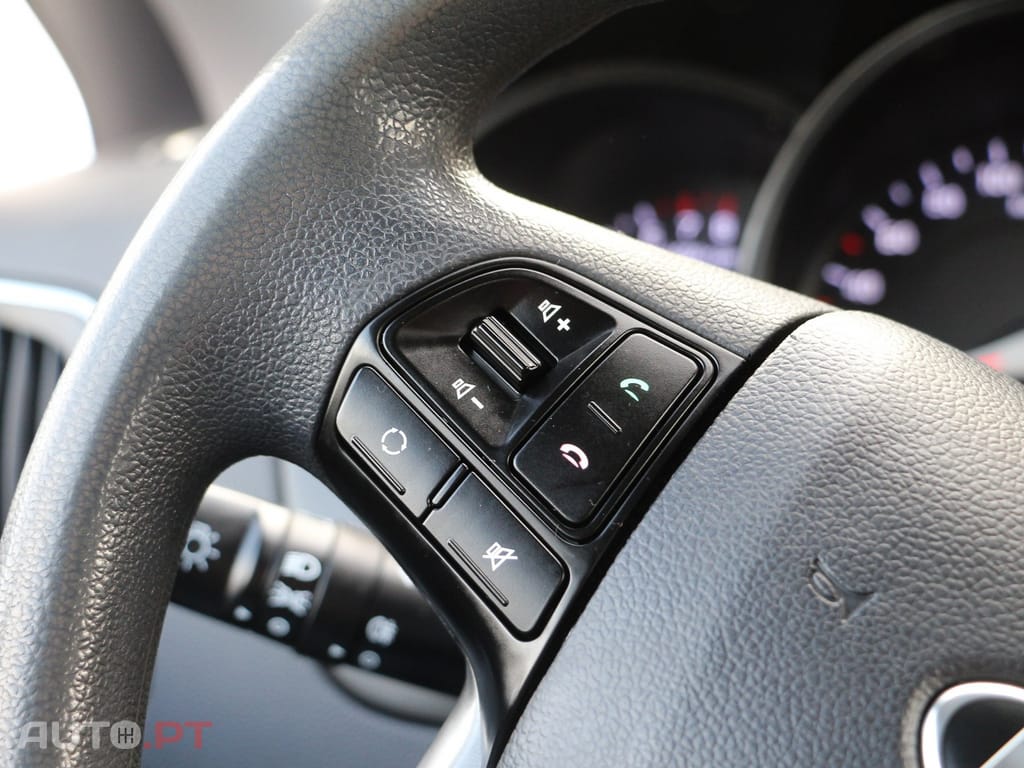 Kia Rio 1.2 CVVT LX