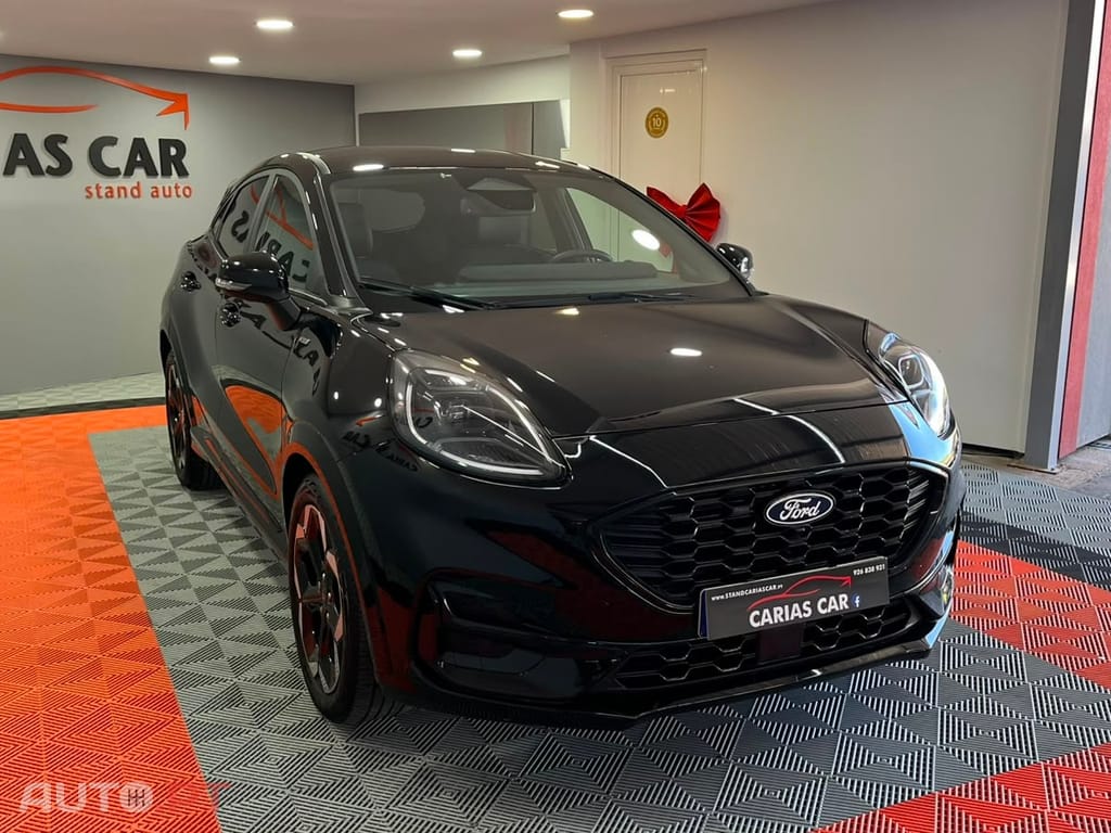 Ford Puma 1.0 EcoBoost mHEV ST-Line