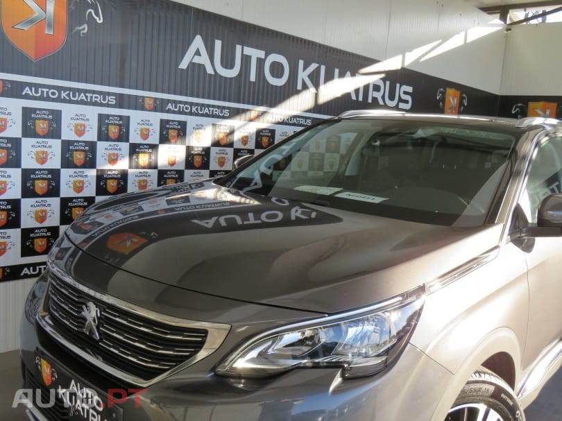Peugeot 5008 1.5 BlueHDi Allure