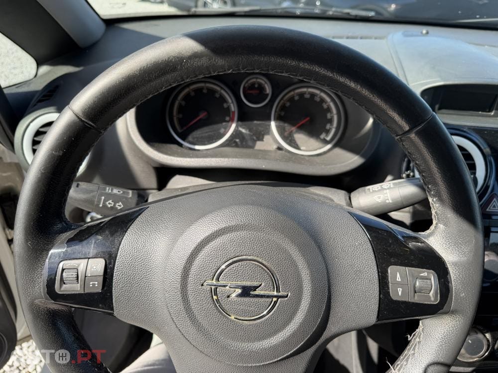 Opel Corsa ND
