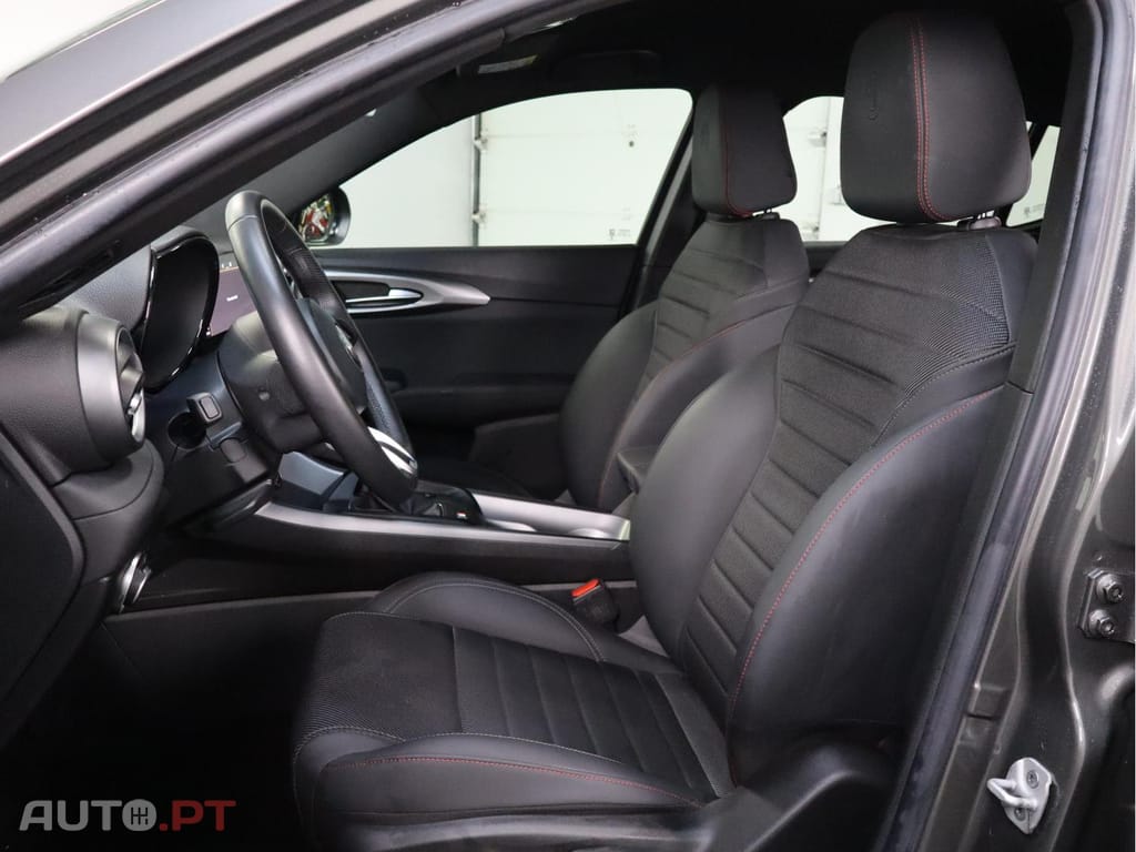 Alfa Romeo Tonale 1.5 Hybrid 130cv Sprint FWD