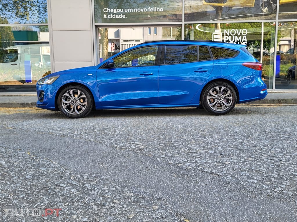 Ford Focus SW 1.0 EcoBoost MHEV ST-Line X