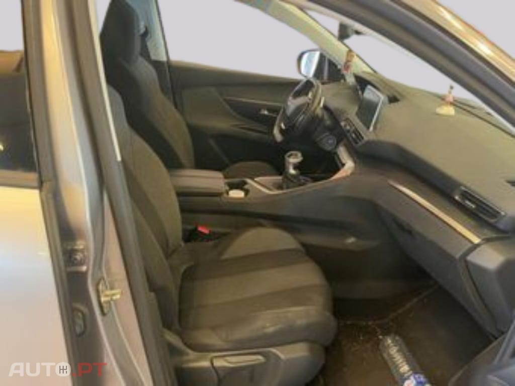 Peugeot 5008 Allure