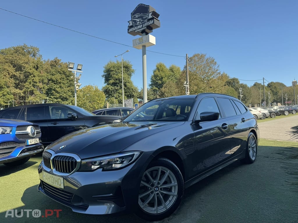 BMW 320 e Touring Auto