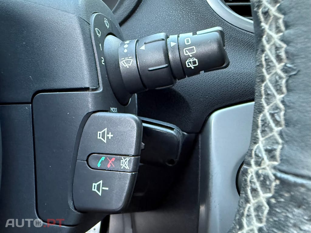 Renault Clio 1.6 16V 130 GT