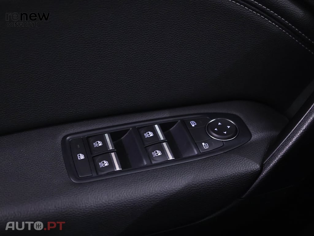 Renault Captur 1.0 Tce Techno Bi-Fuel — fotografia 27