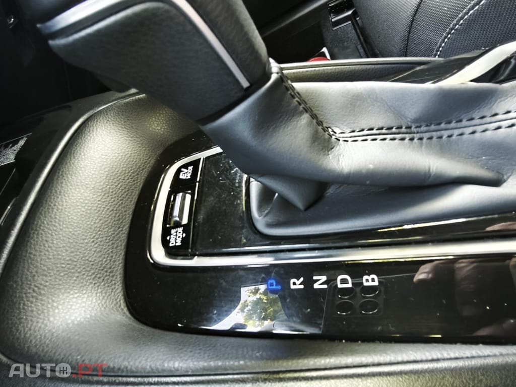 Toyota Corolla 1.8 Hybrid Comfort+P.Sport