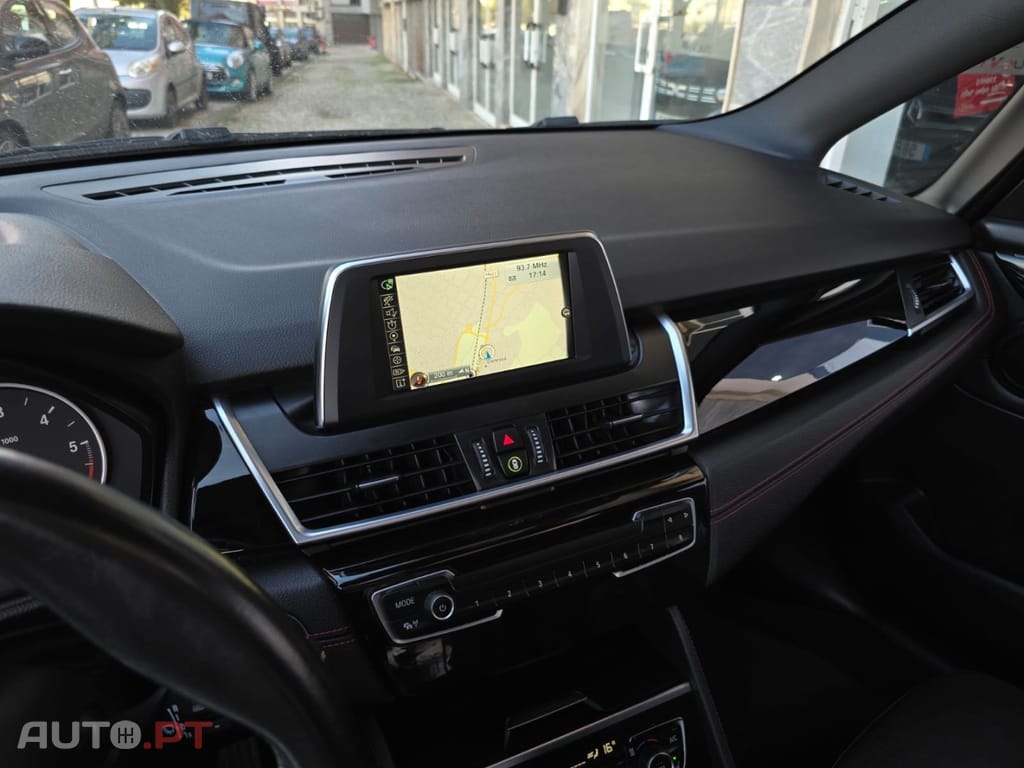 BMW 216 d Sport Line