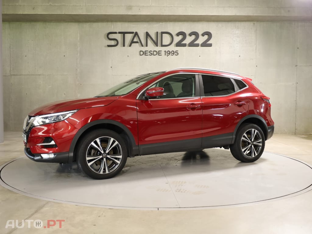 Nissan Qashqai 1.3 DIG-T N-Connecta J18 Led