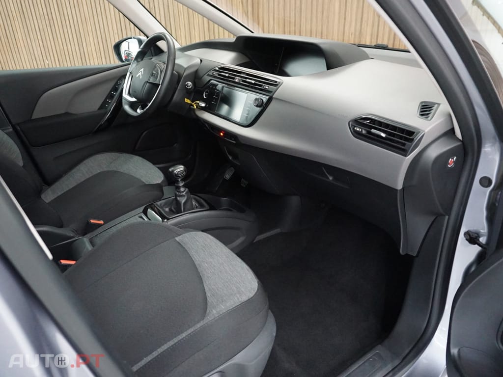 Citroen Grand C4 SpaceTourer 1.2 PureTech Shine
