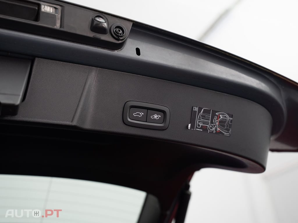 Volvo XC40 1.5 T5 PHEV Inscription Expression