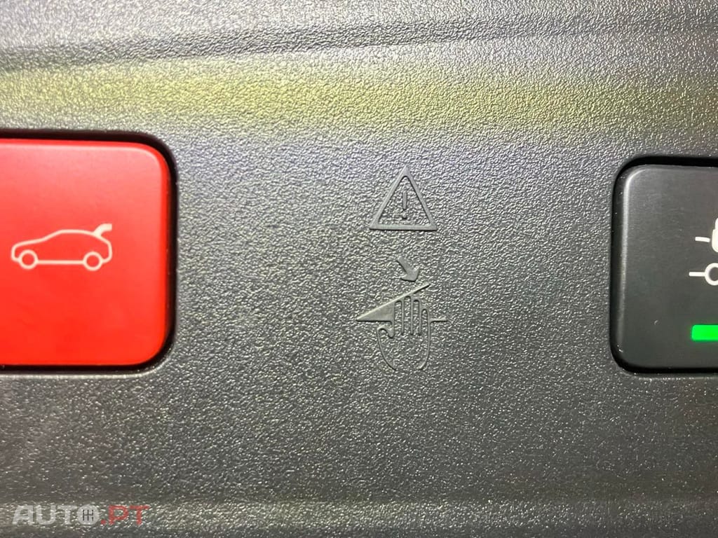 Peugeot 3008 1.6 Hybrid4 GT Pack e-EAT8