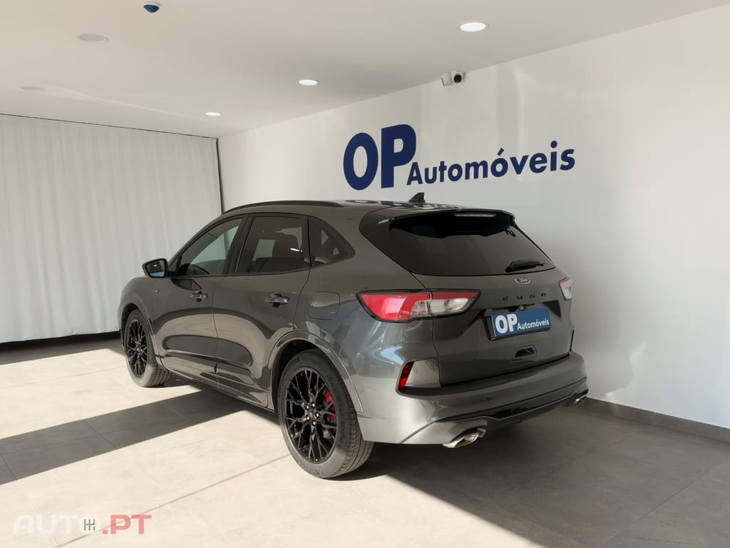 Ford Kuga 1.5 EcoBoost ST-Line X