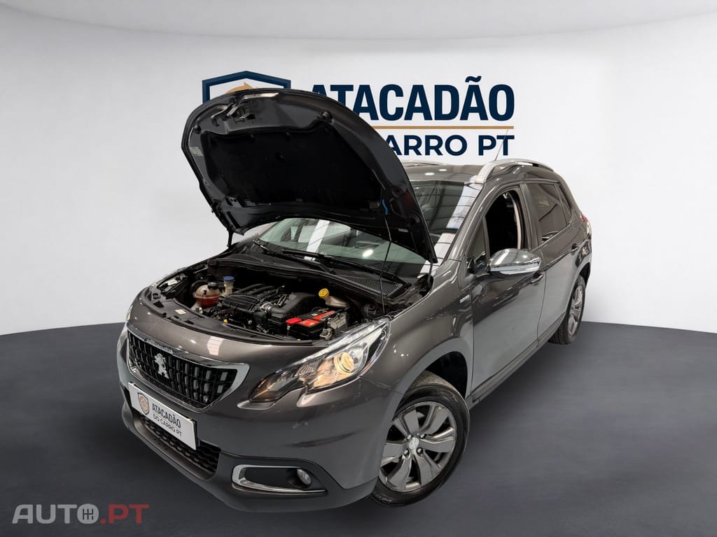 Peugeot 2008 1.2 e-VTi Style