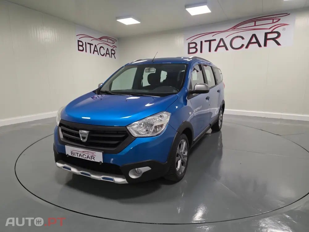 Dacia Lodgy 1.5 dCi Stepway 7L
