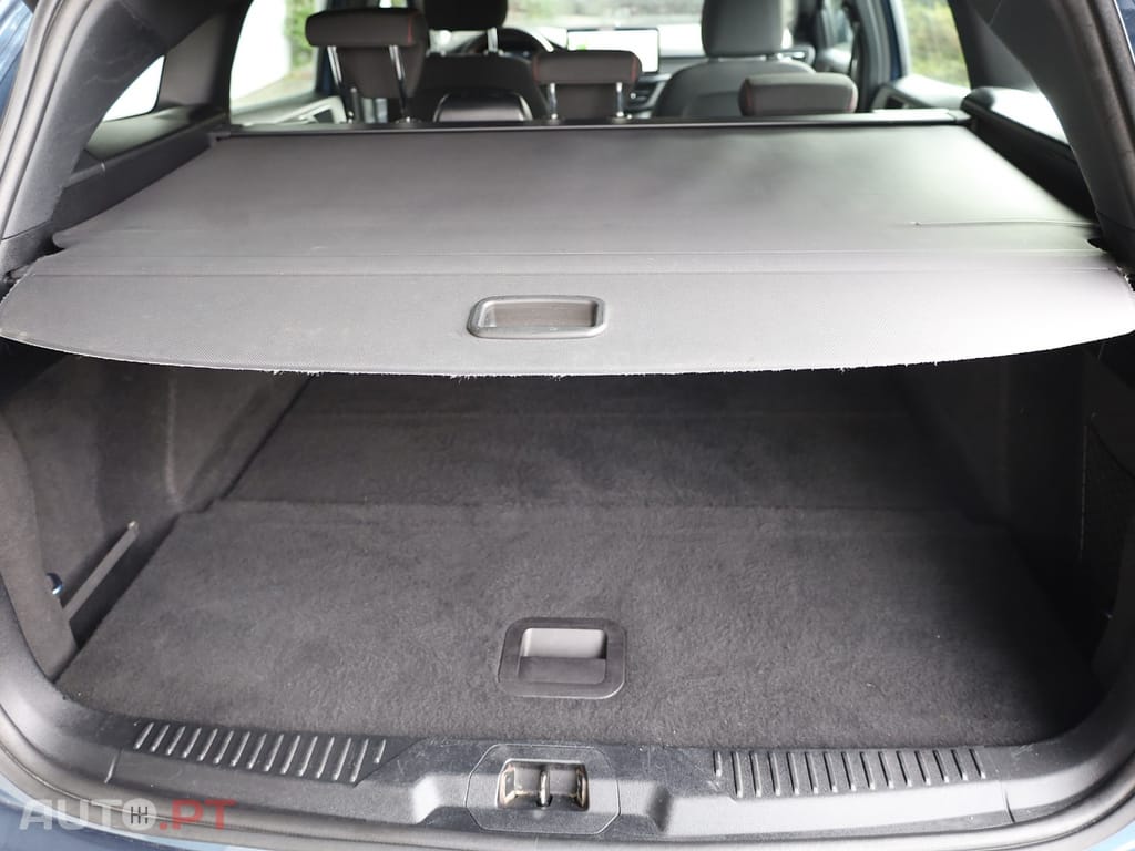 Ford Focus SW 1.0 EcoBoost MHEV ST-Line