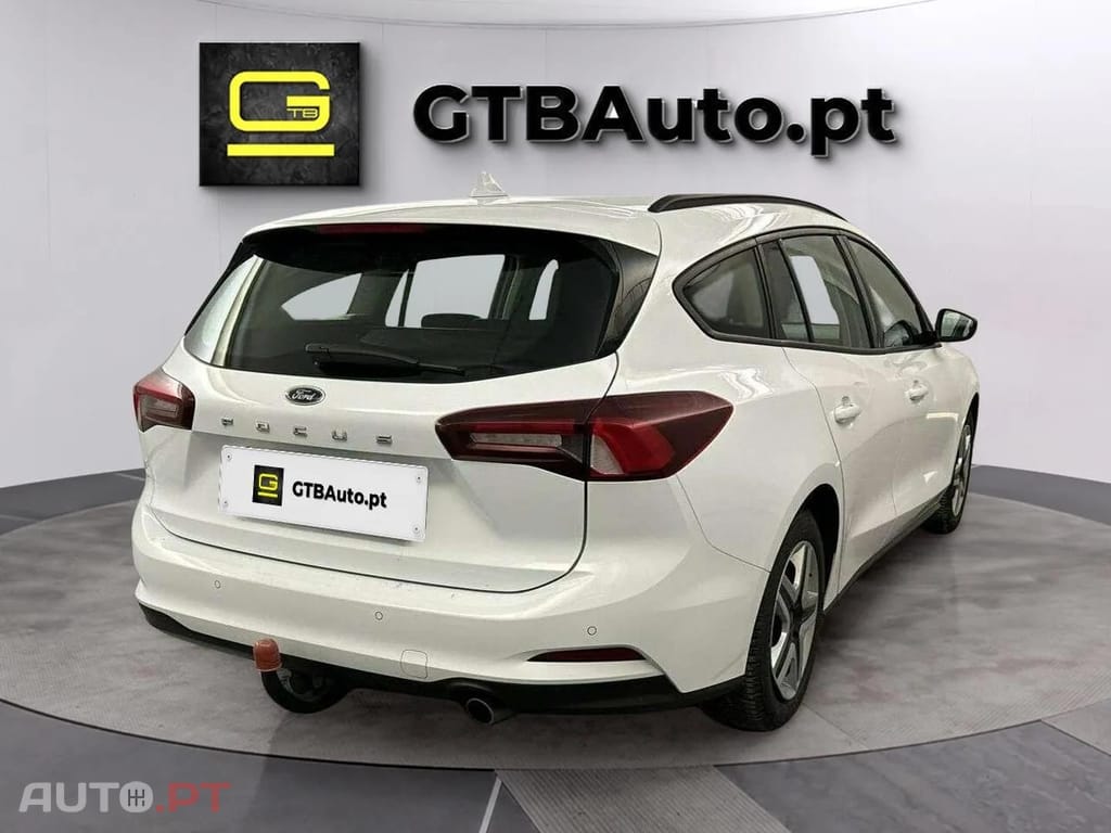 Ford Focus Turnier 1.5tdci  EcoBlue  I.V.A DEDUTÍVEL 