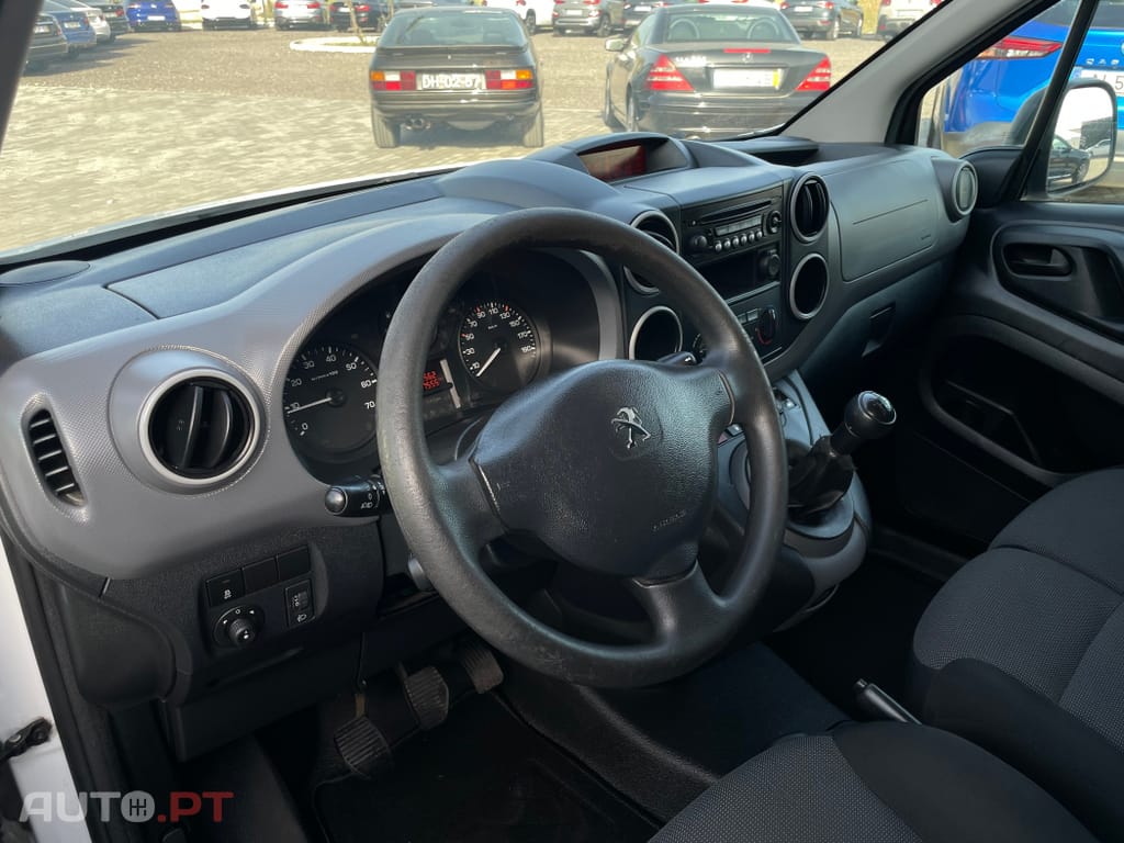 Peugeot Partner 1.6 BlueHDi L1 Premium 3L