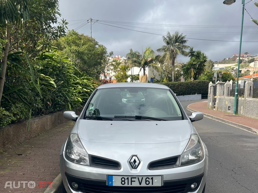 Renault Clio Clio 3 1.5 dci