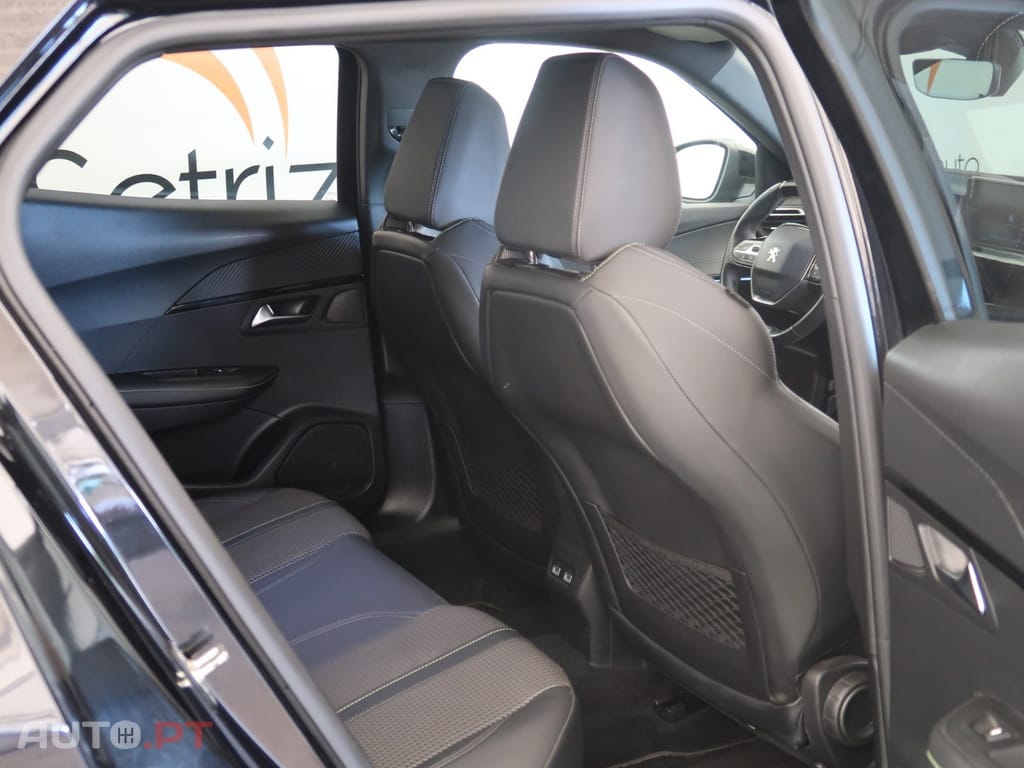 Peugeot 2008 1.2 PureTech GT Line