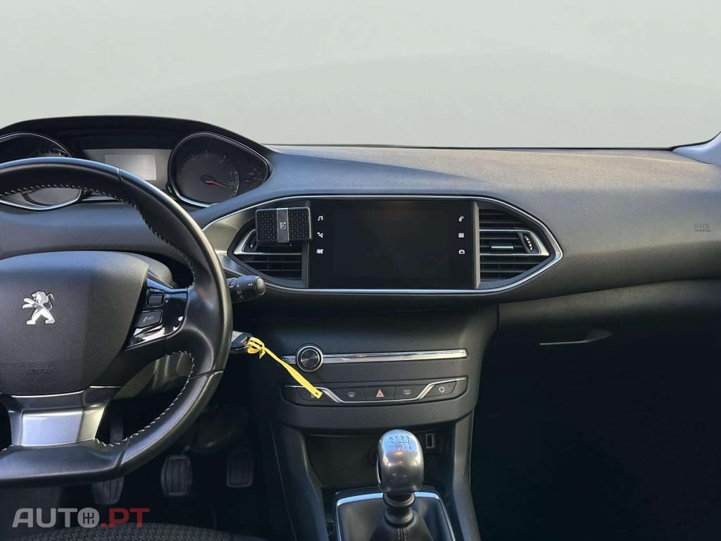 Peugeot 308 SW 1.5 BlueHDi Business Line