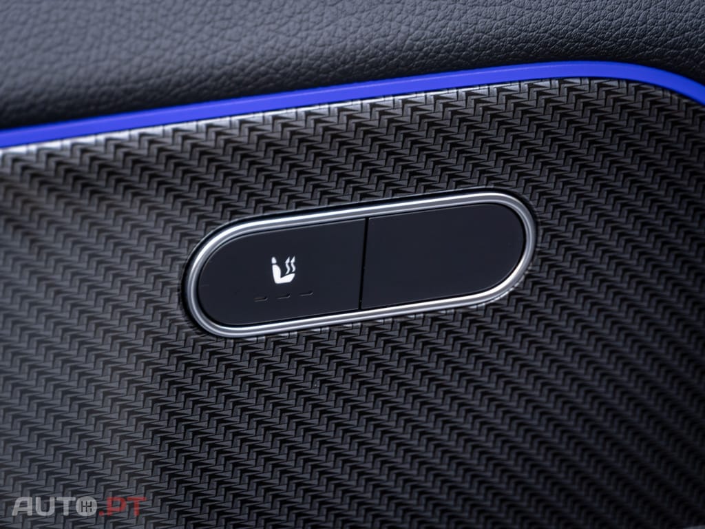 Mercedes-Benz GLA 250 e AMG Line