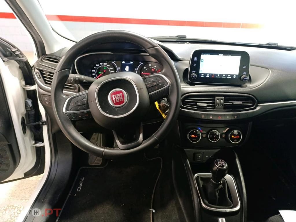 Fiat Tipo 1.3 M-Jet Lounge